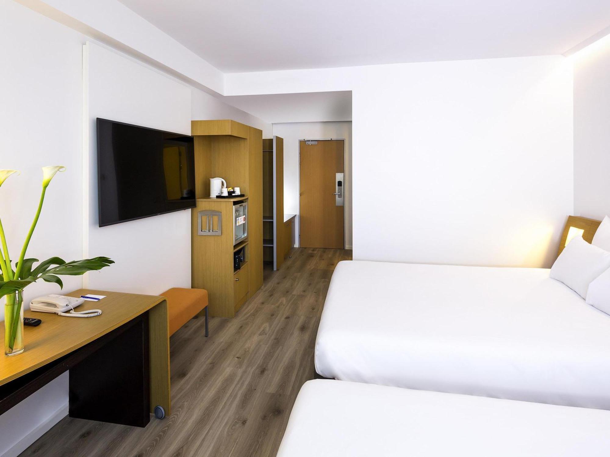 Chambre Double Supérieure avec Deux Lits Doubles