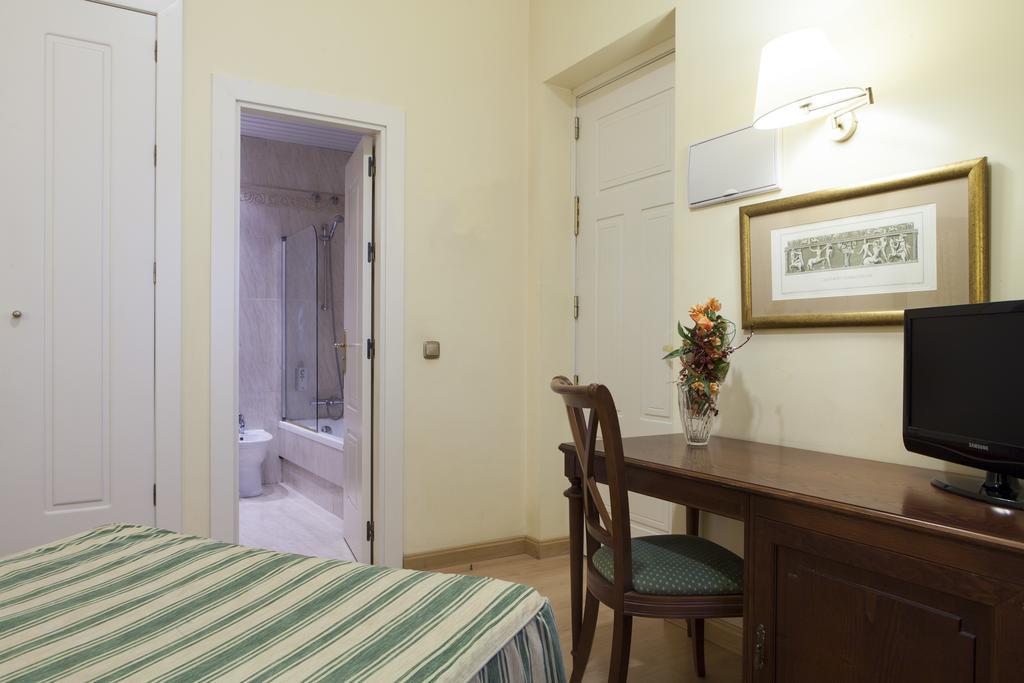 Chambre Double ou Lits Jumeaux
