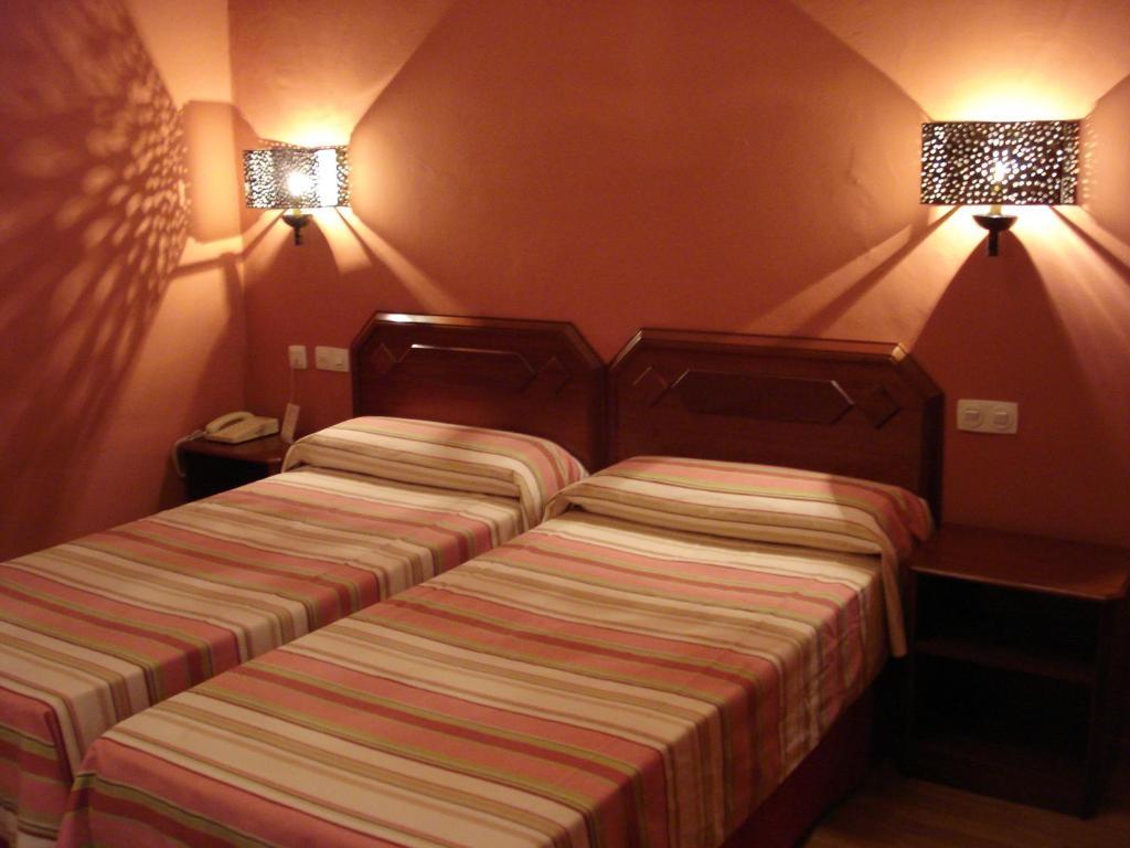 Chambre Double ou Lits Jumeaux