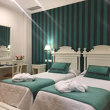 Adriano Boutique Sevilla-3